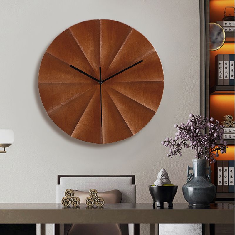 Selected solid wood three-dimensional carved silent round wall clock